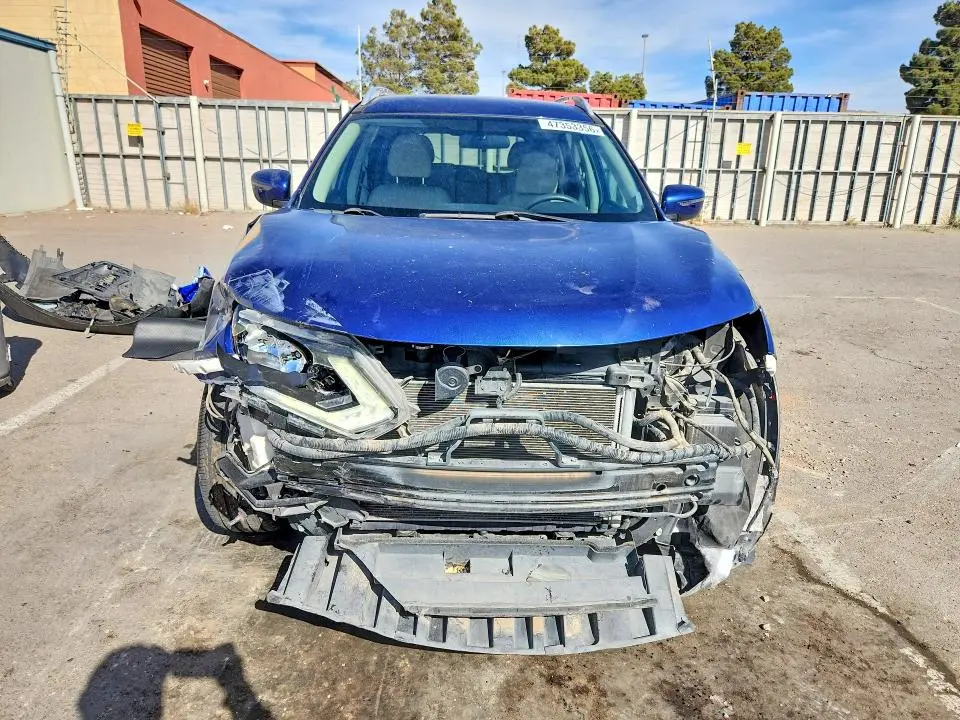 2017 NISSAN ROGUE SV  