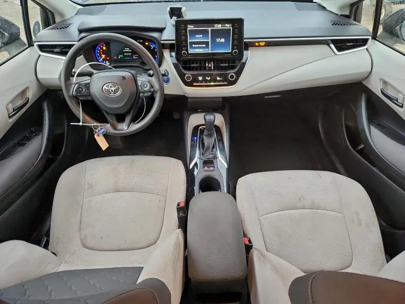 2022 TOYOTA COROLLA LE  