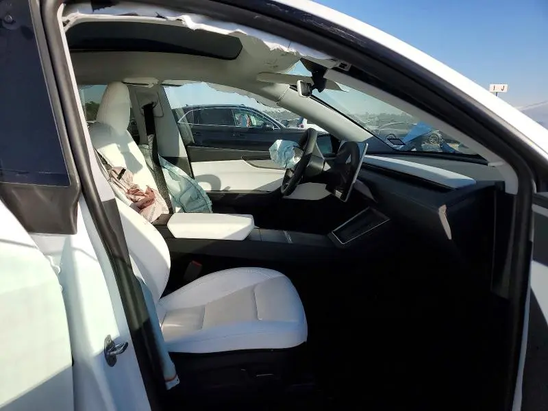 2026 TESLA MODEL Y   