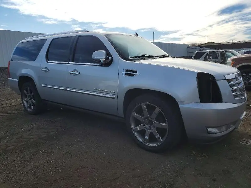 2012 CADILLAC ESCALADE ESV LUXURY  