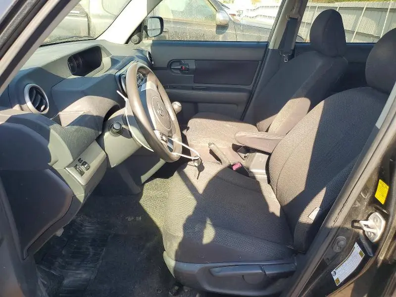 2010 TOYOTA SCION XB  