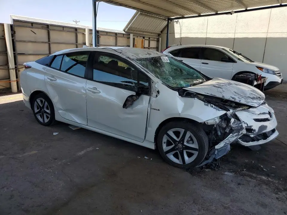 2017 TOYOTA PRIUS FOUR TOURING  