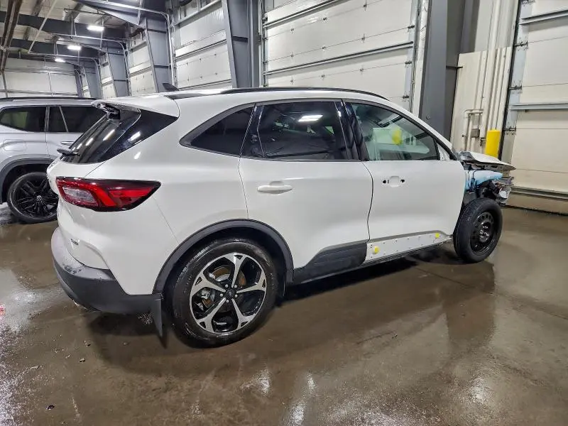 2025 FORD ESCAPE ST LINE SELECT  