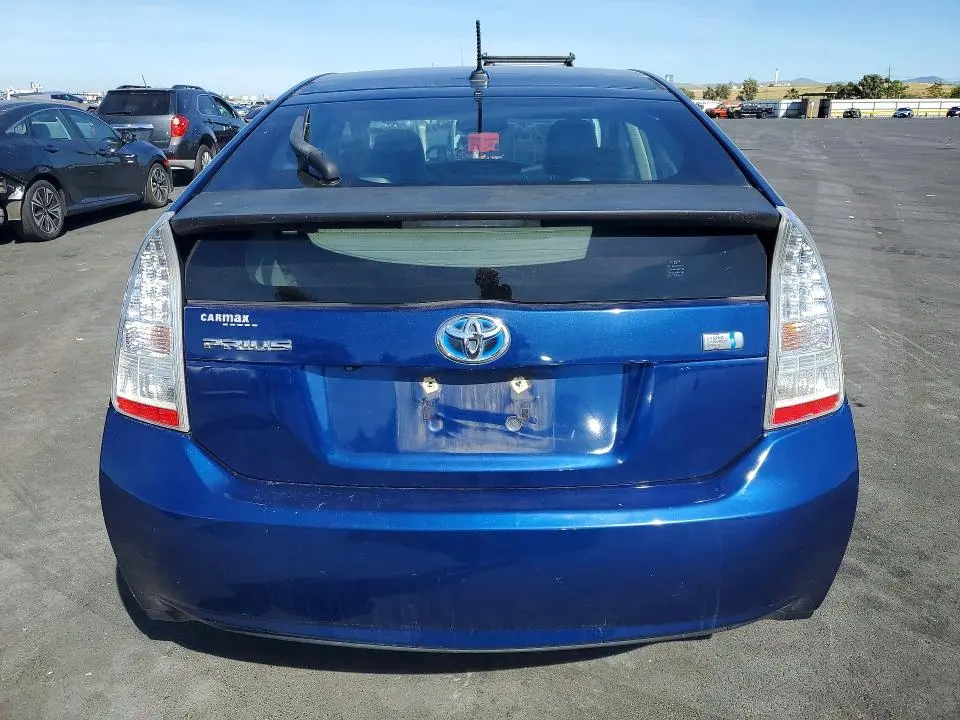 2010 TOYOTA PRIUS IV  
