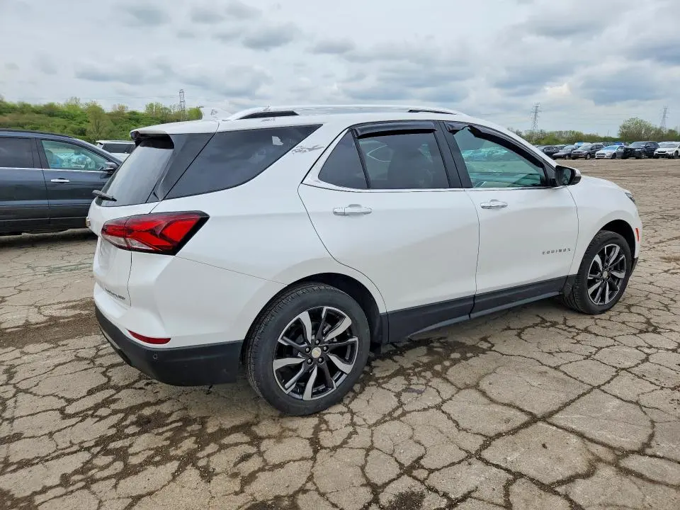 2022 CHEVROLET EQUINOX PREMIER  