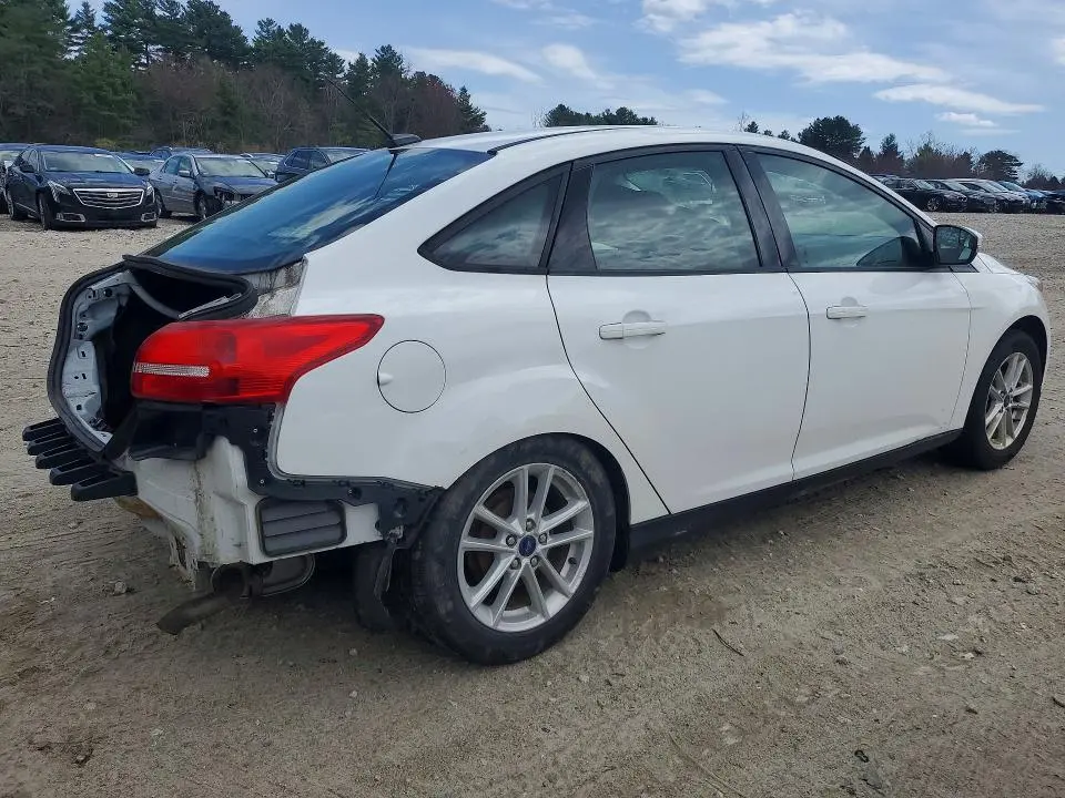 2016 FORD FOCUS SE  
