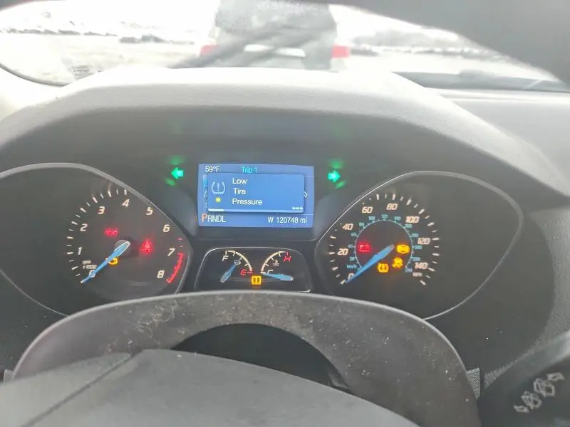 2014 FORD FOCUS SE  