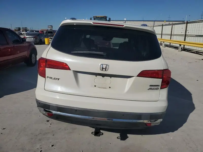 2016 HONDA PILOT TOURING  