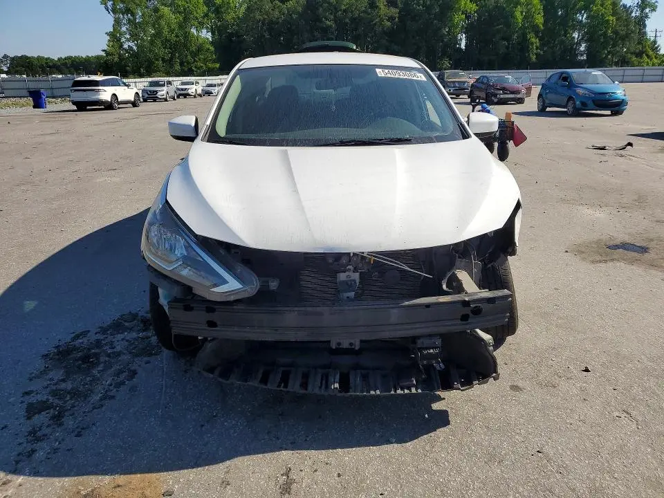 2019 NISSAN SENTRA SV  