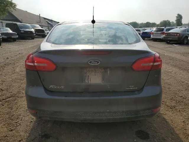 2016 FORD FOCUS SE  