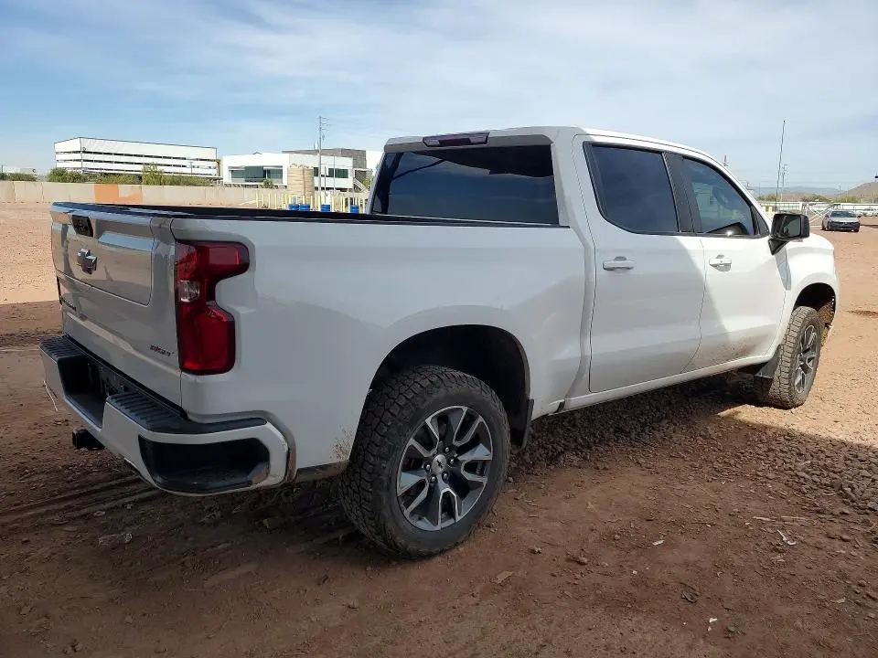 2022 CHEVROLET SILVERADO K1500 RST  