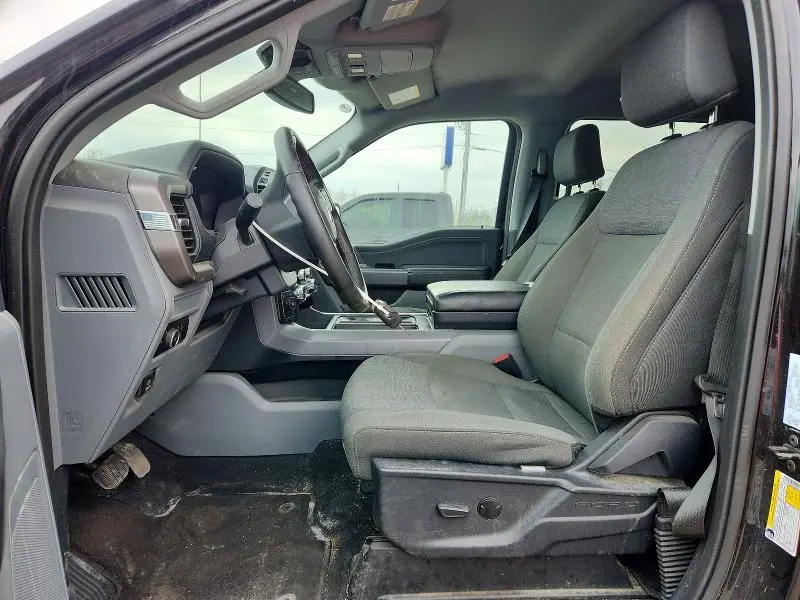 2024 FORD F150 XLT  