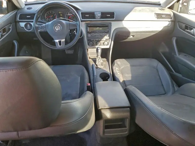 2014 VOLKSWAGEN PASSAT S  