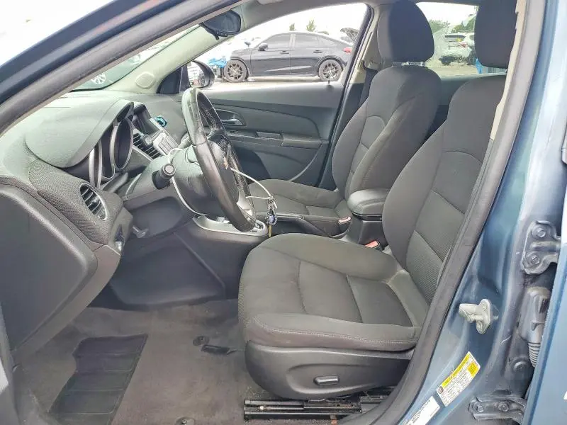 2012 CHEVROLET CRUZE LT  