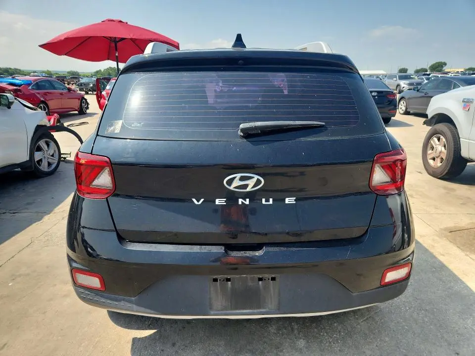 2022 HYUNDAI VENUE SEL  