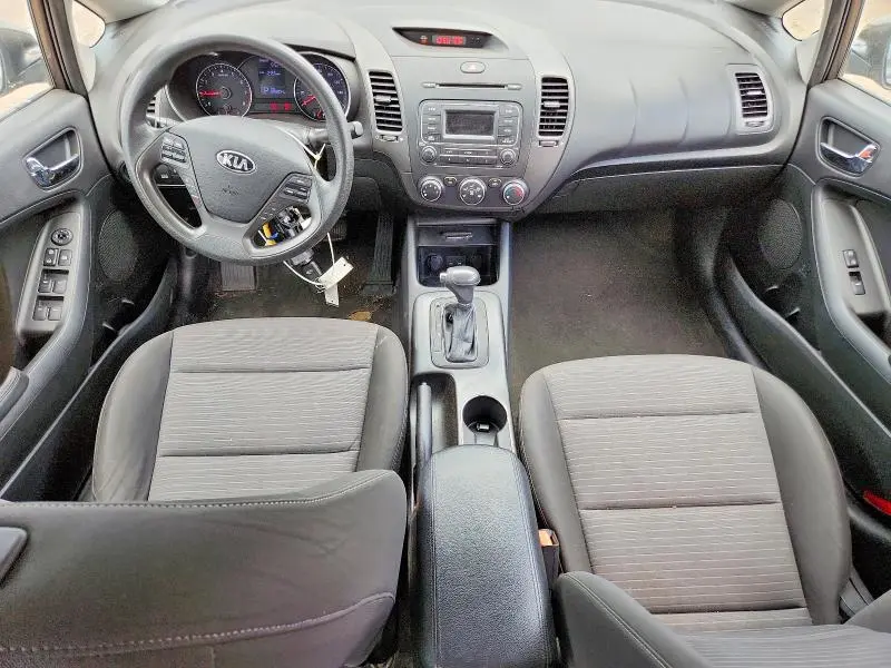 2015 KIA FORTE LX  