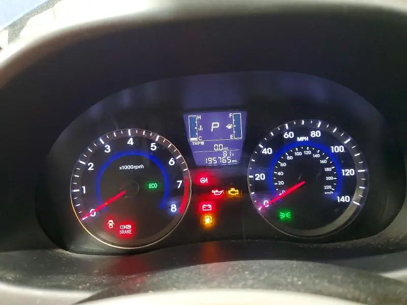 2016 HYUNDAI ACCENT SE  
