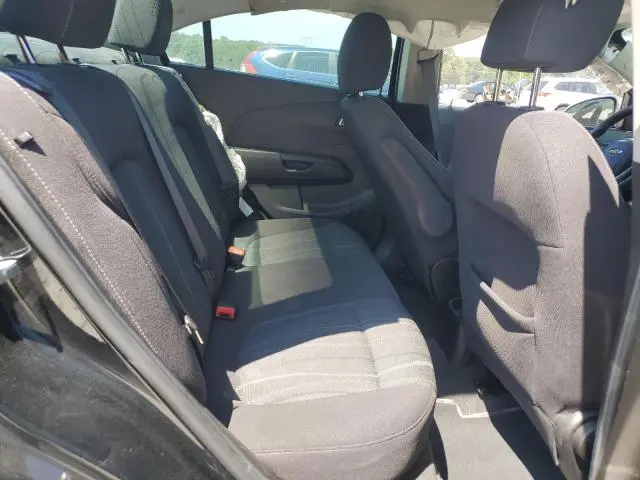 2020 CHEVROLET SONIC LT  