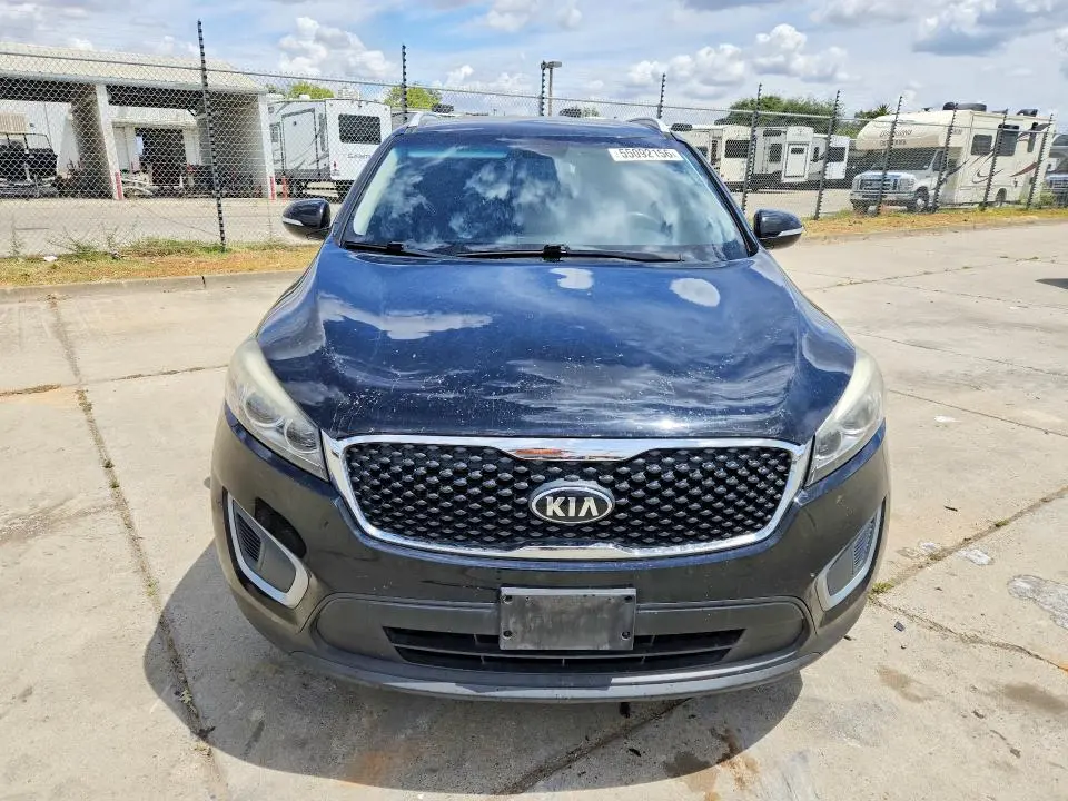 2018 KIA SORENTO LX  