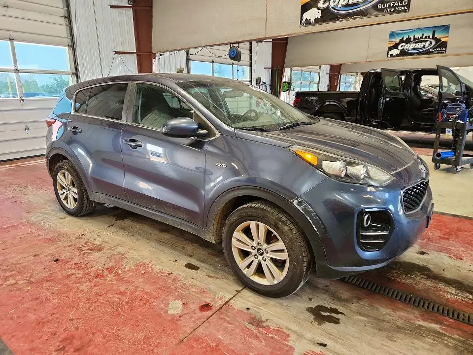 2018 KIA SPORTAGE LX  