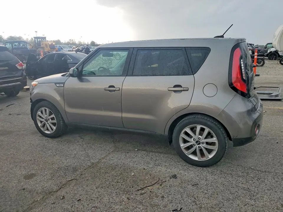 2018 KIA SOUL +  