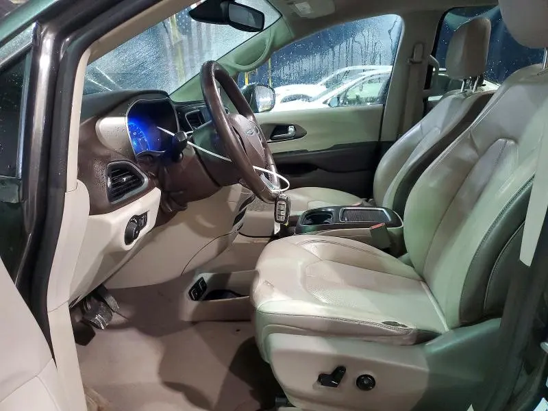 2017 CHRYSLER PACIFICA TOURING L PLUS  