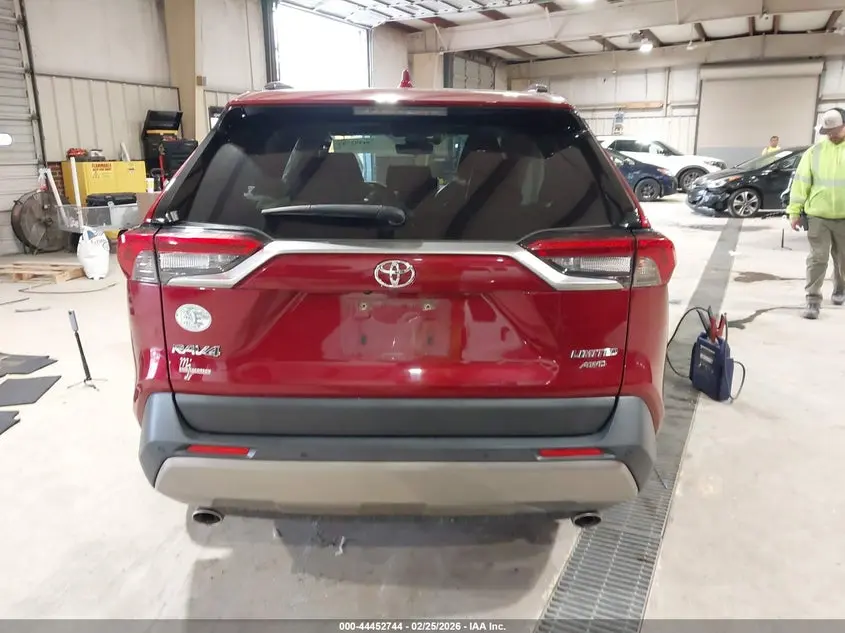 2022 TOYOTA RAV4 LIMITED