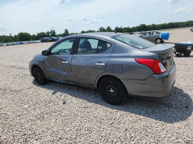 2019 NISSAN VERSA SV  