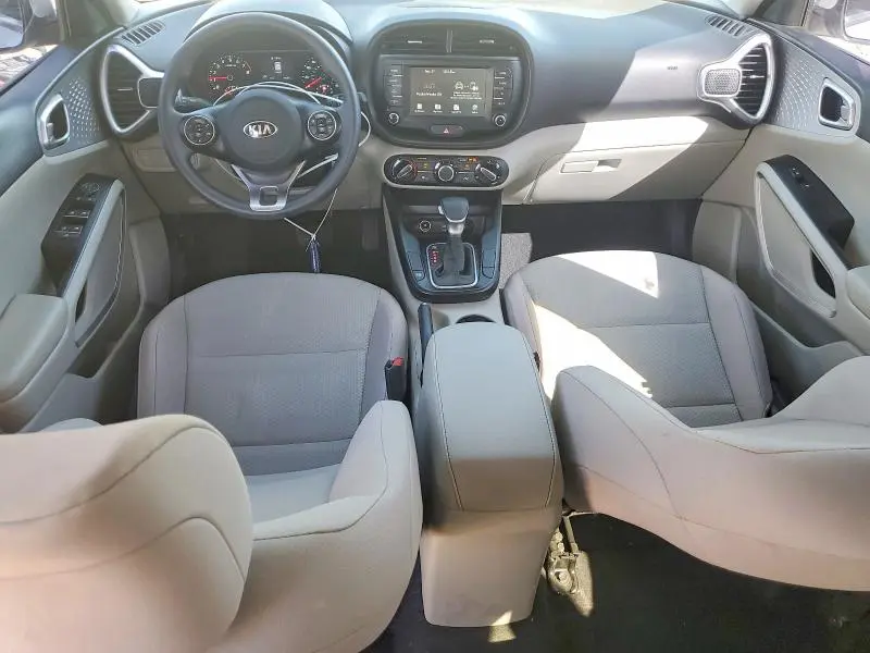 2021 KIA SOUL LX  