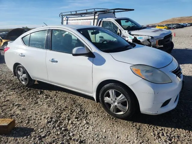 2014 NISSAN VERSA S  