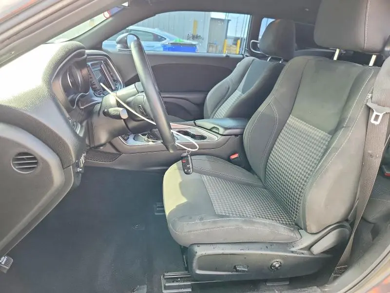 2019 DODGE CHALLENGER SXT  