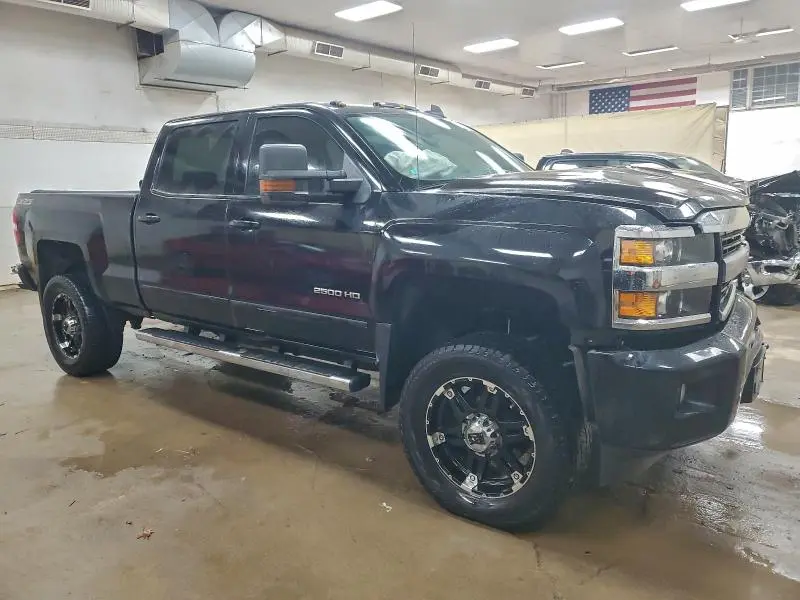 2015 CHEVROLET SILVERADO K2500 HEAVY DUTY LT  