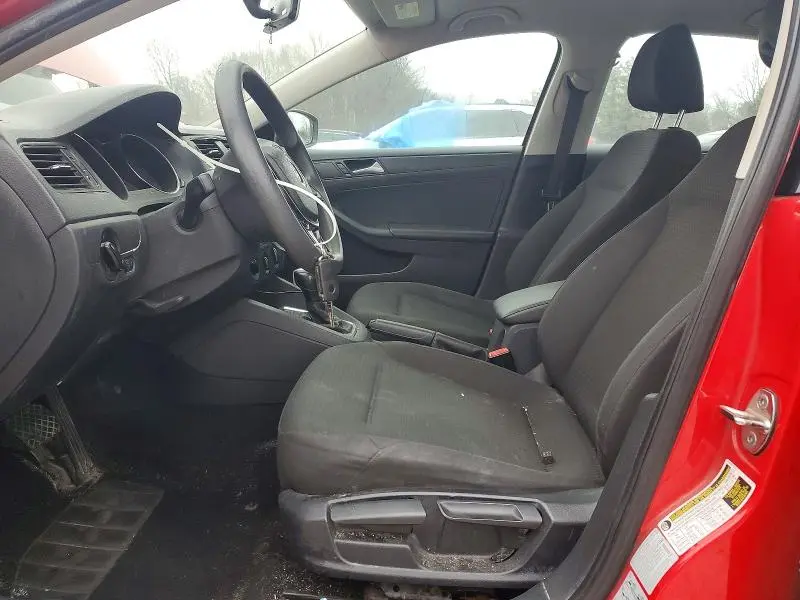 2015 VOLKSWAGEN JETTA BASE  