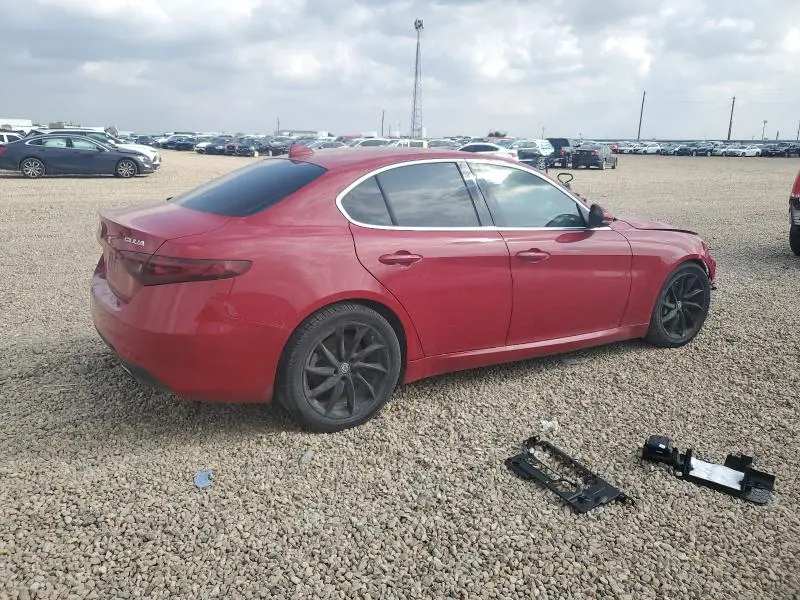 2018 ALFA ROMEO GIULIA   