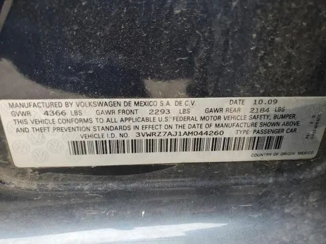 2010 VOLKSWAGEN JETTA SE  