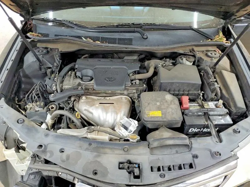 2014 TOYOTA CAMRY XLE  