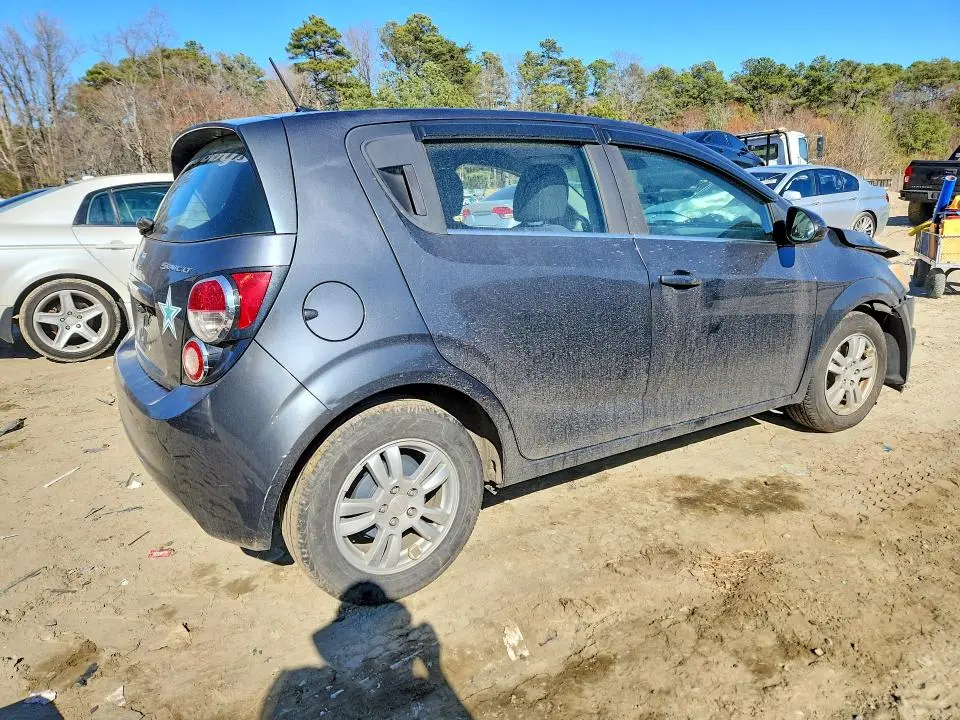 2013 CHEVROLET SONIC LT  