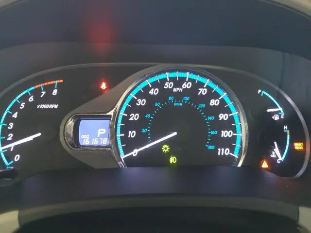 2014 TOYOTA SIENNA XLE  