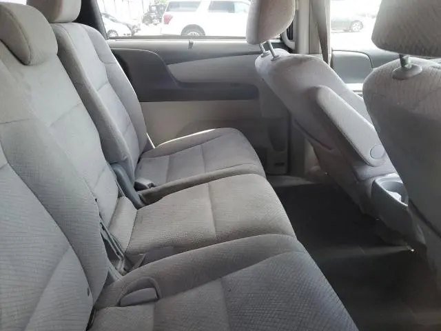 2016 HONDA ODYSSEY SE  
