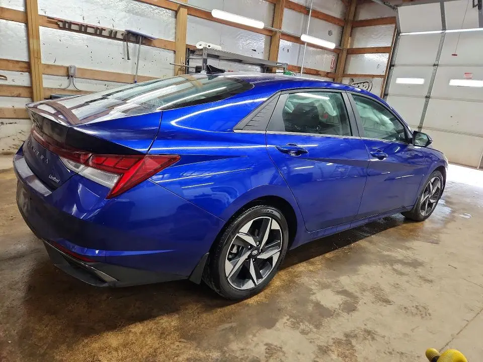 2023 HYUNDAI ELANTRA LIMITED  
