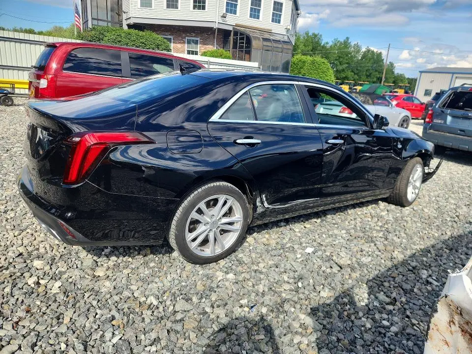 2023 CADILLAC CT4 LUXURY  