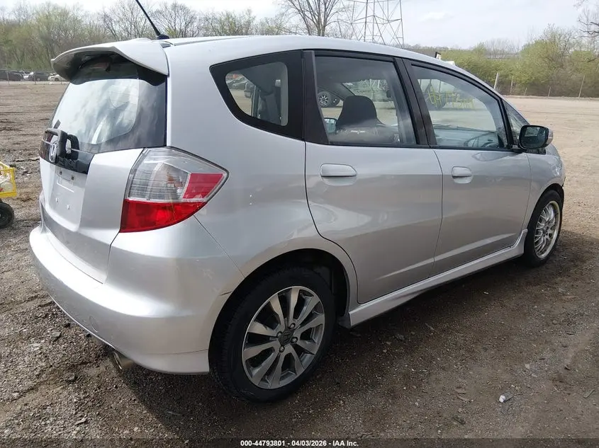 2013 HONDA FIT SPORT