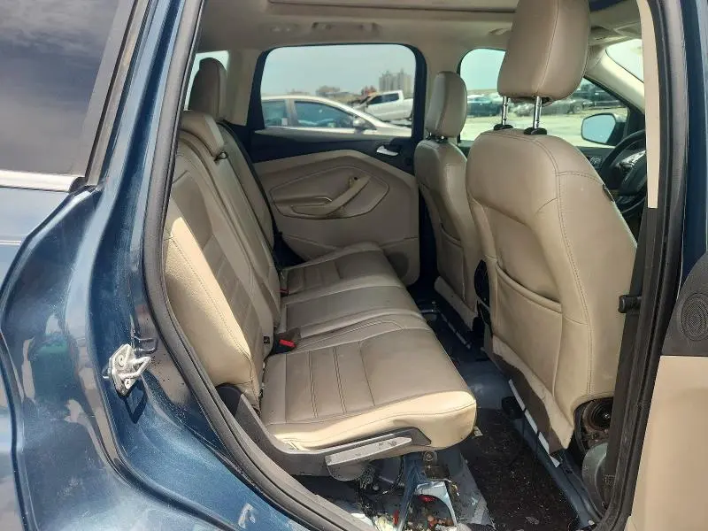 2019 FORD ESCAPE TITANIUM  