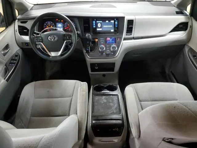 2015 TOYOTA SIENNA LE