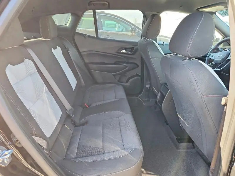 2025 CHEVROLET TRAX 1RS  