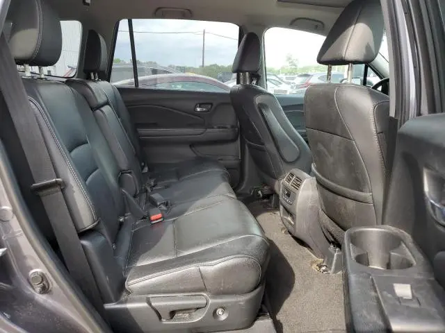 2018 HONDA PILOT EXLN  