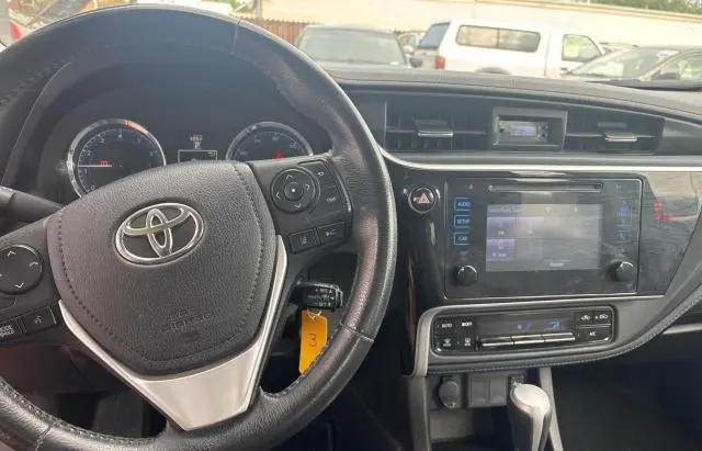 2018 TOYOTA COROLLA L  