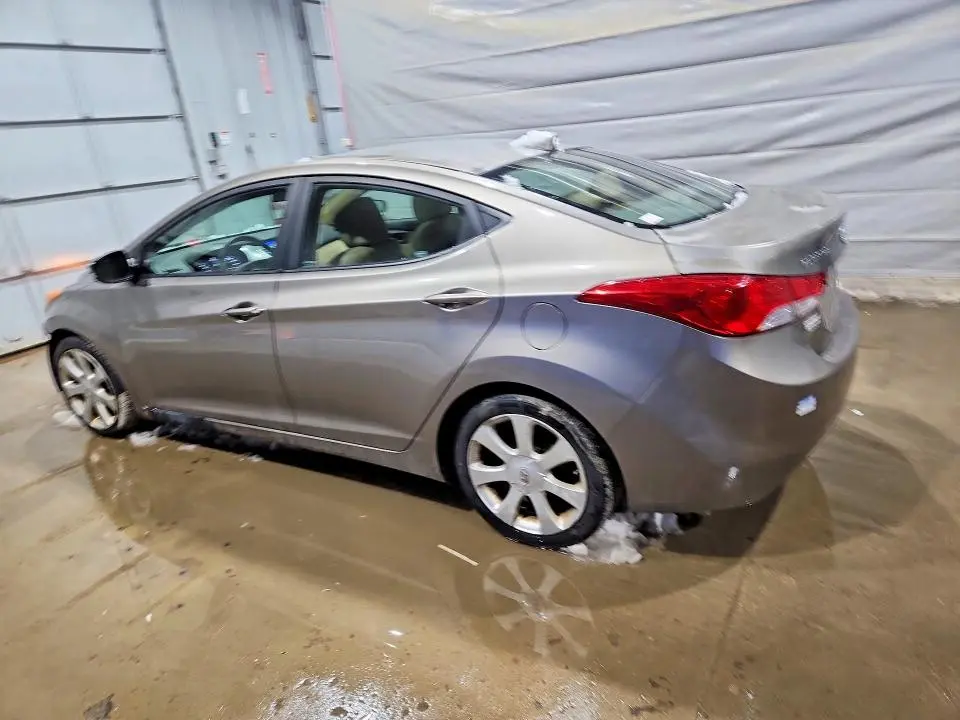 2011 HYUNDAI ELANTRA LIMITED  