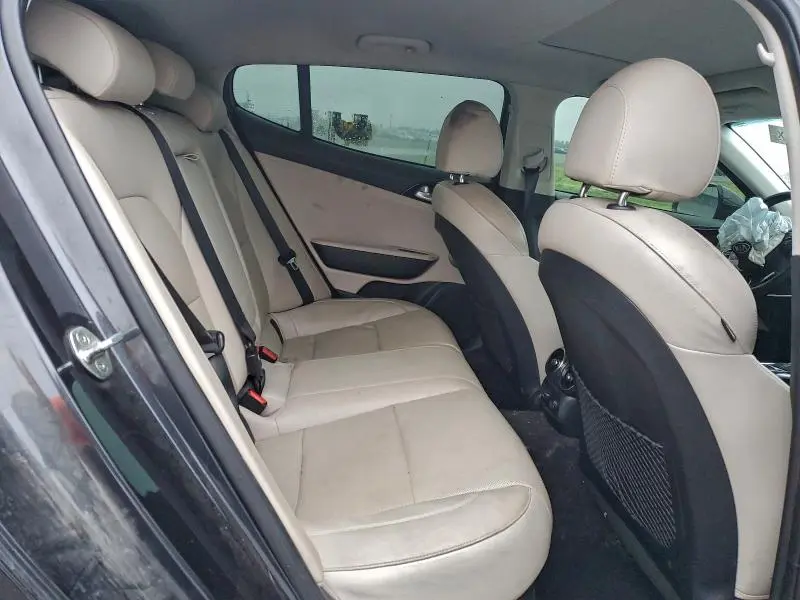 2019 KIA STINGER PREMIUM  