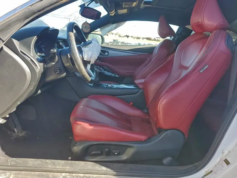 2017 INFINITI Q60 RED SPORT 400  